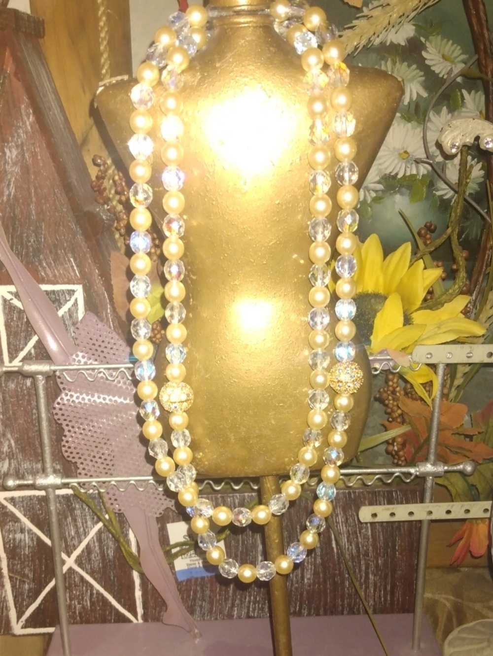 Elegant Gold  Faux Pearl & Crystal Layered Necklace Vintage